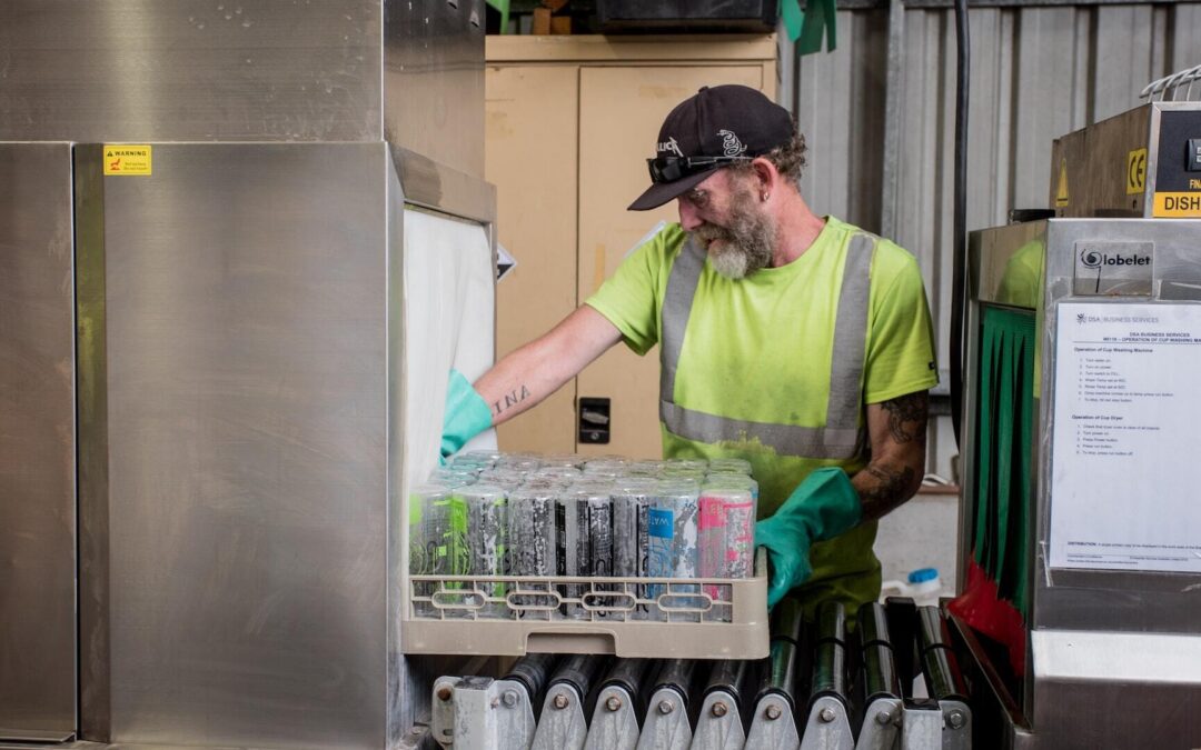 How to Get Started as a Dishwasher: A Practical Guide to Entering the Food Service Industry
